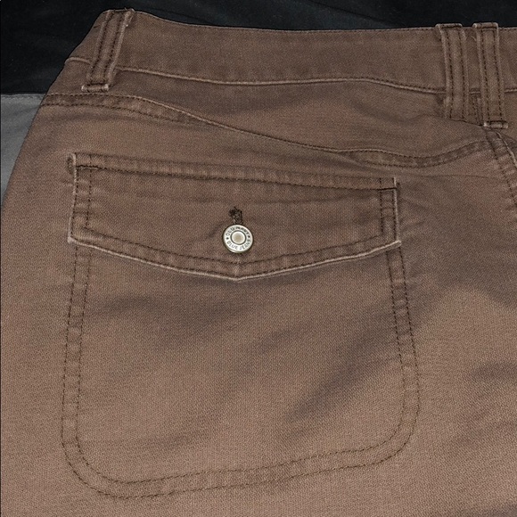 Cute Brown Skirt - Picture 7 of 8